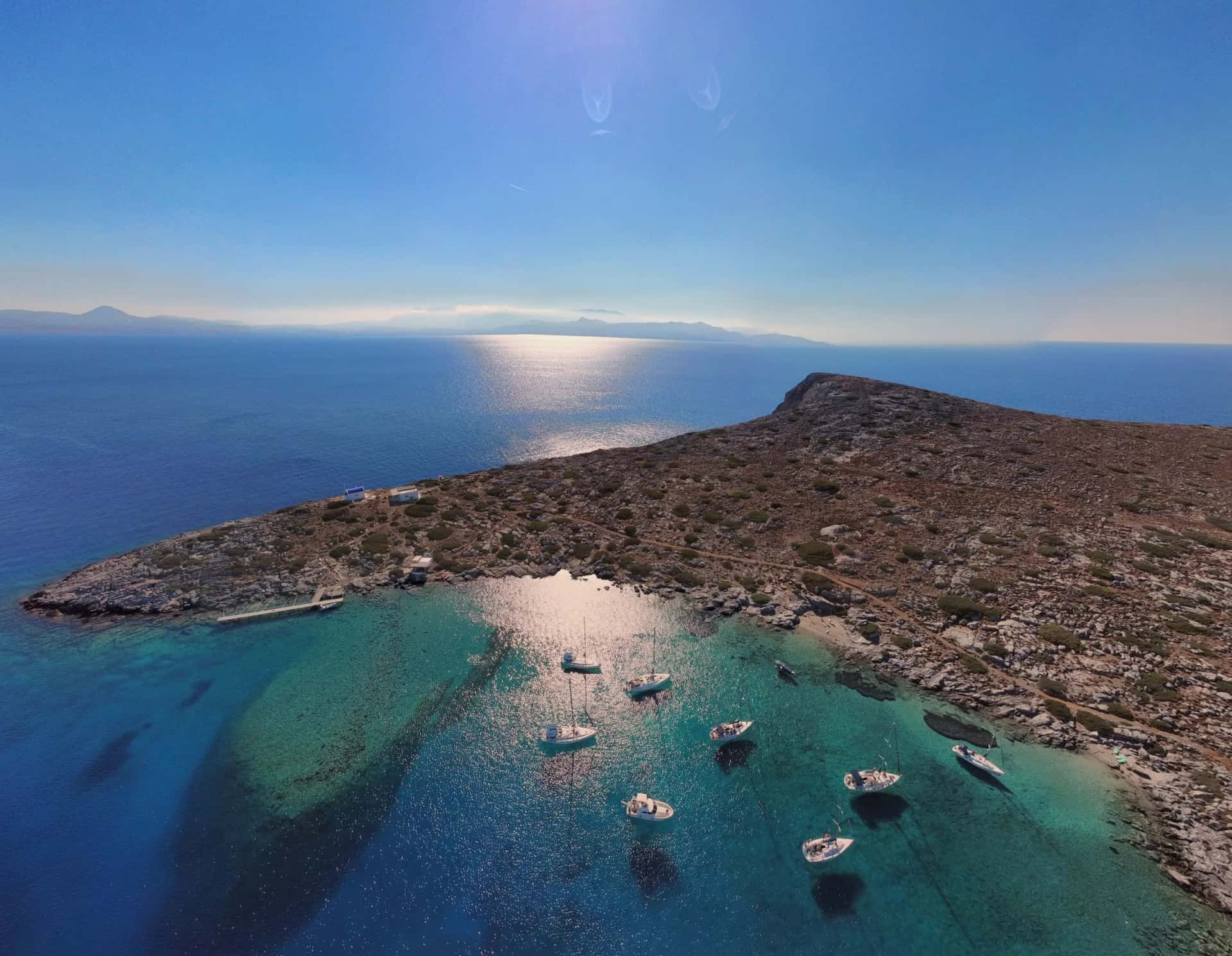 Private Sailing to Dia Island aboard an Elan 37