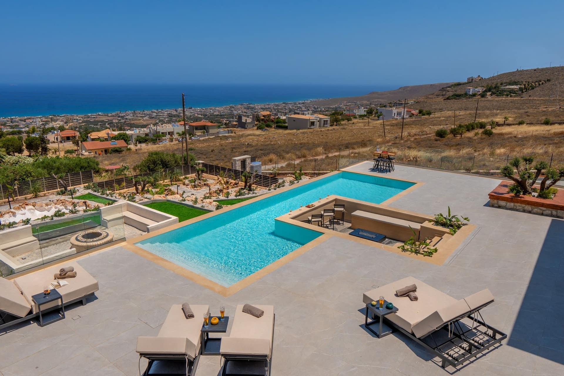Villas in Crete with Private Pools: How to Choose the Right Region, Plot and Pool